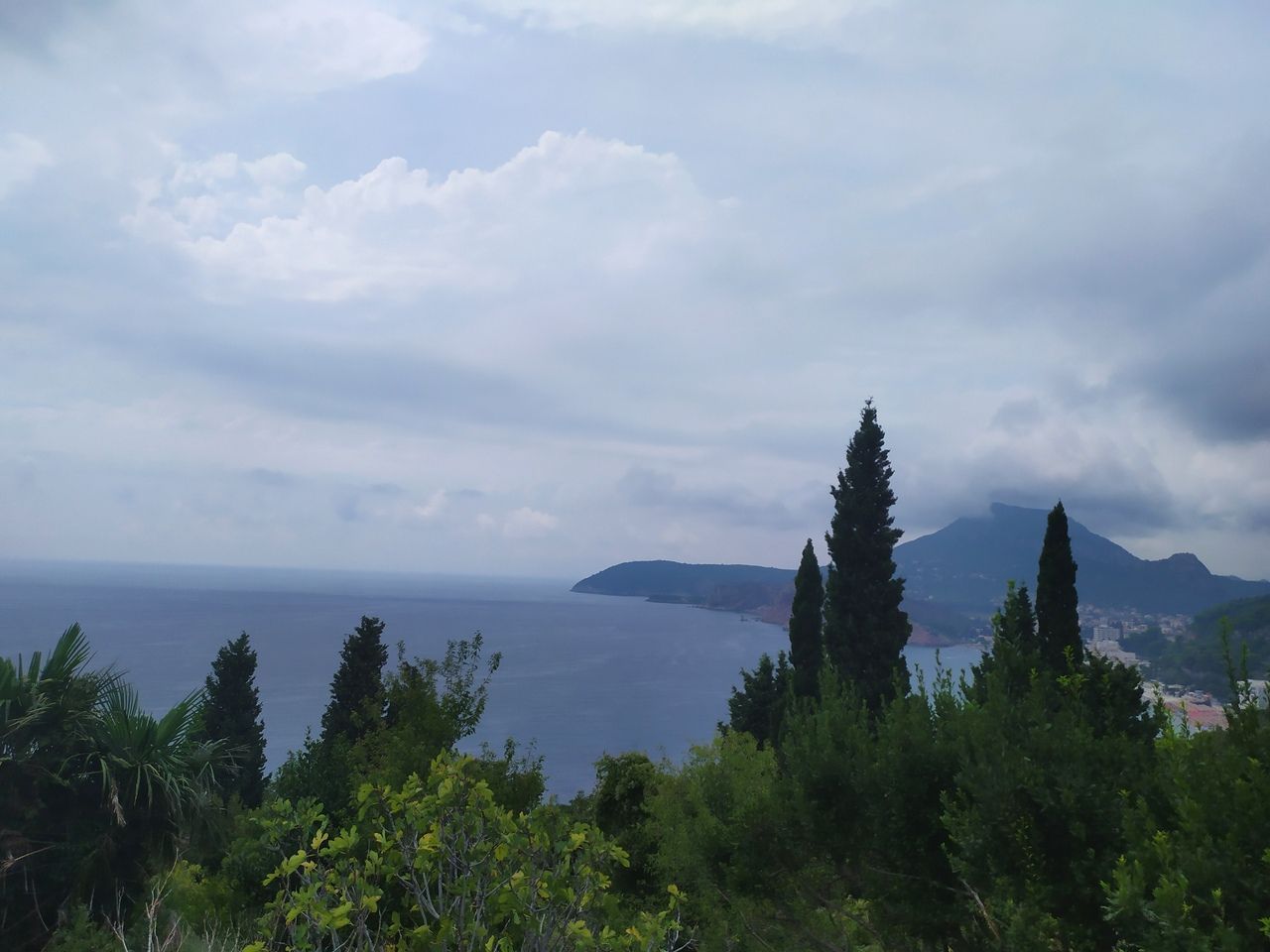 Земля Ратац, Черногория, 2 500 м² - фото 2