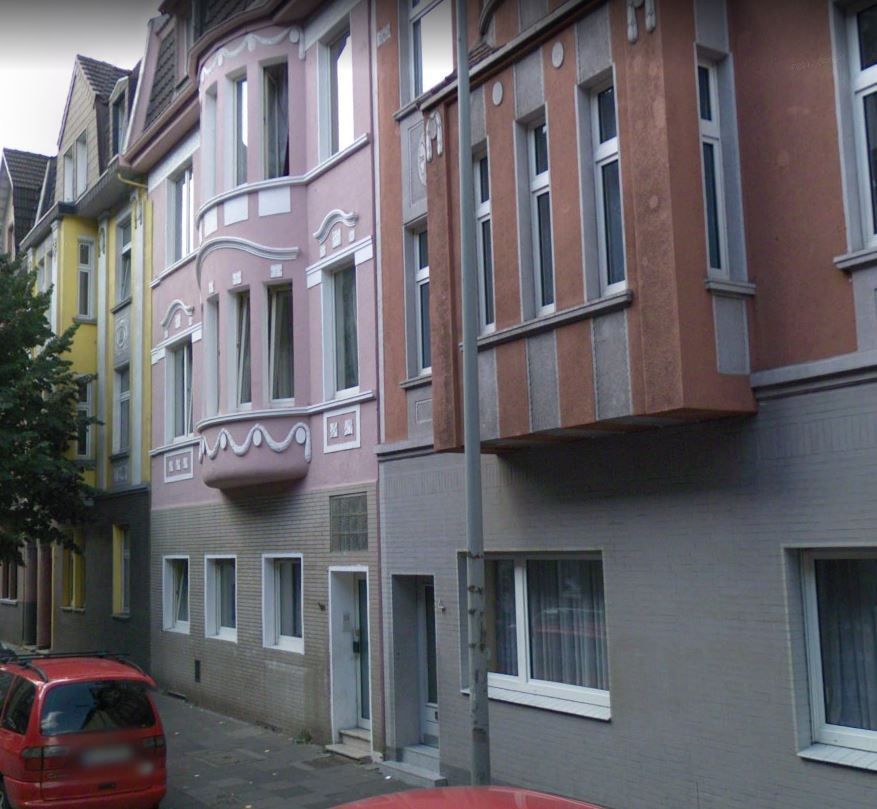 Доходный дом в Дуйсбурге, Германия, 303 м2 - фото 1