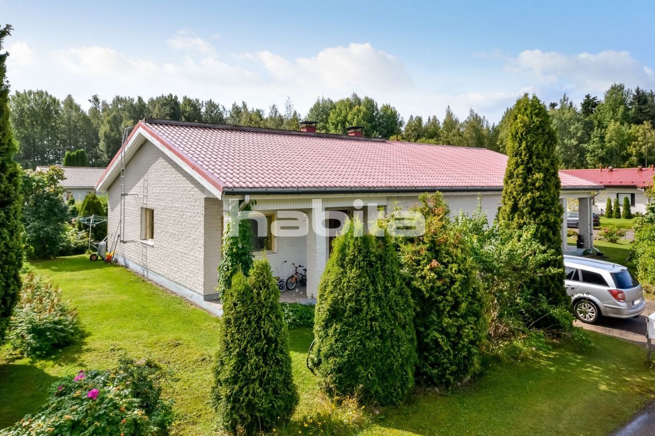 Дом в Котке, Финляндия, 81 м2 - фото 1