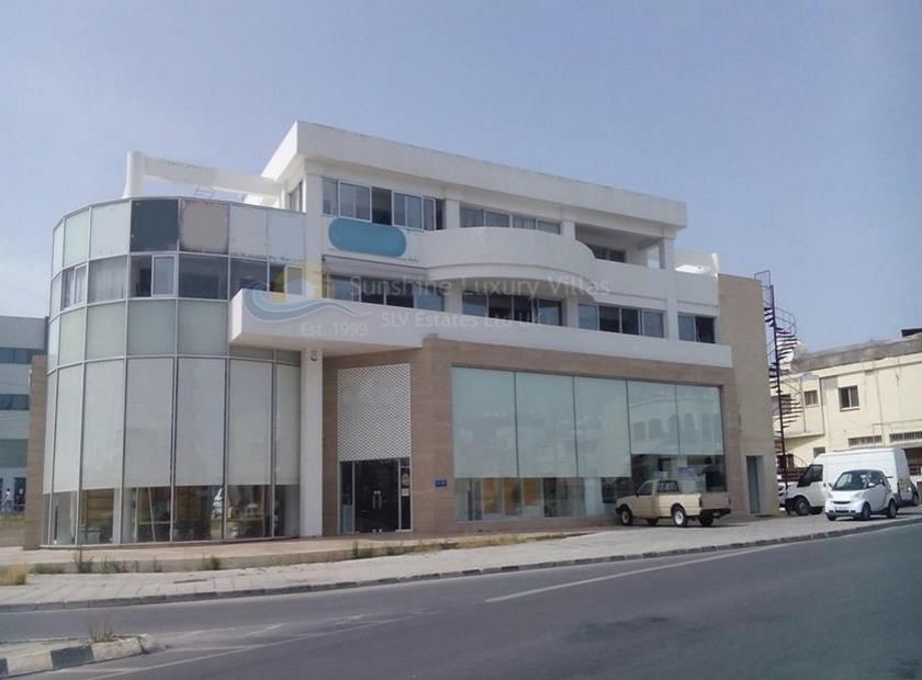 Магазин в Лимасоле, Кипр, 1 345 м2 - фото 1