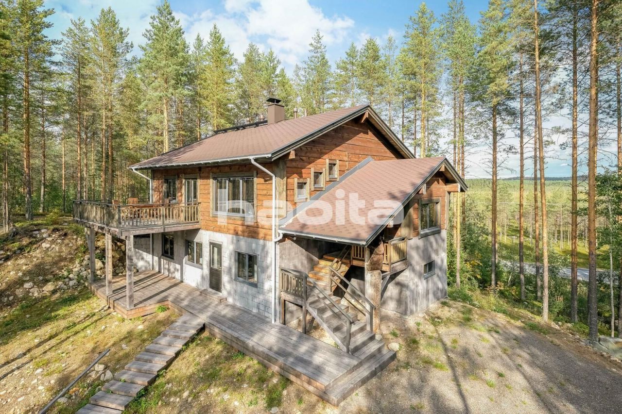 Дом в Йоэнсуу, Финляндия, 180 м2 - фото 1