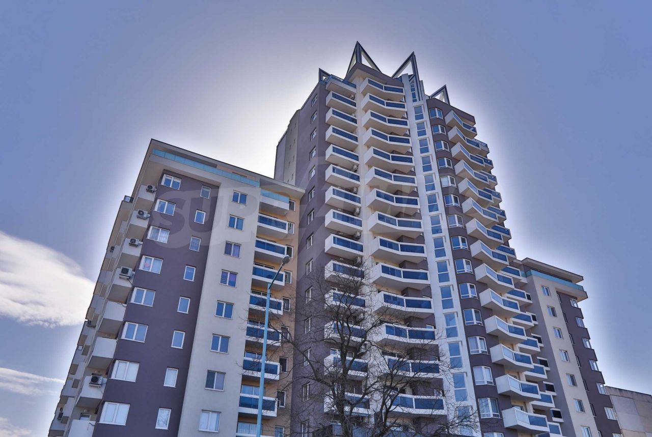 Апартаменты в Пловдиве, Болгария, 219 м2 - фото 1