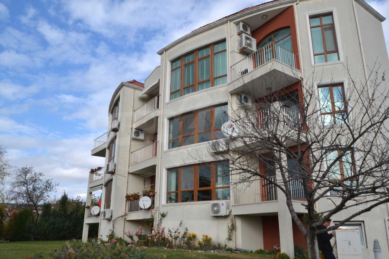 Апартаменты в Варне, Болгария, 115 м2 - фото 1