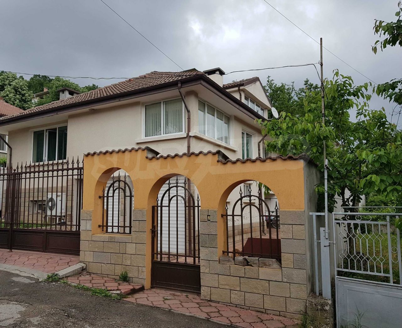 Дом в Габрово, Болгария, 320 м2 - фото 1
