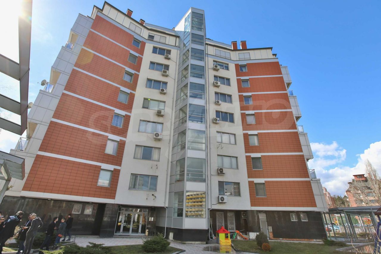 Апартаменты в Софии, Болгария, 176 м2 - фото 1