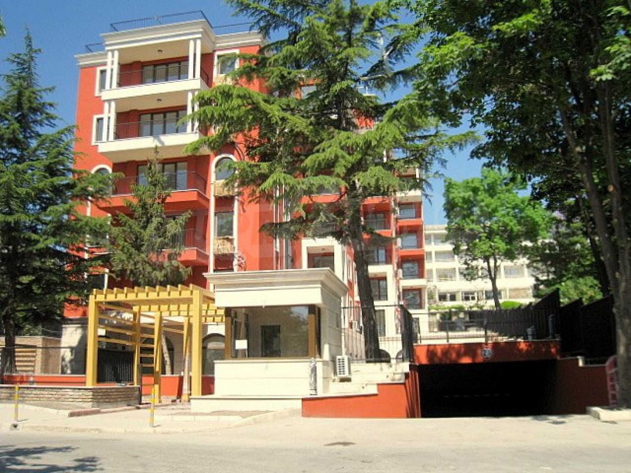 Апартаменты в Святых Константине и Елене, Болгария, 92 м2 - фото 1