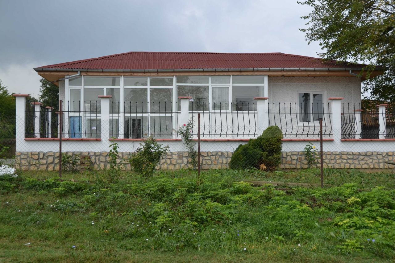 Дом в Шумене, Болгария, 80 м2 - фото 1