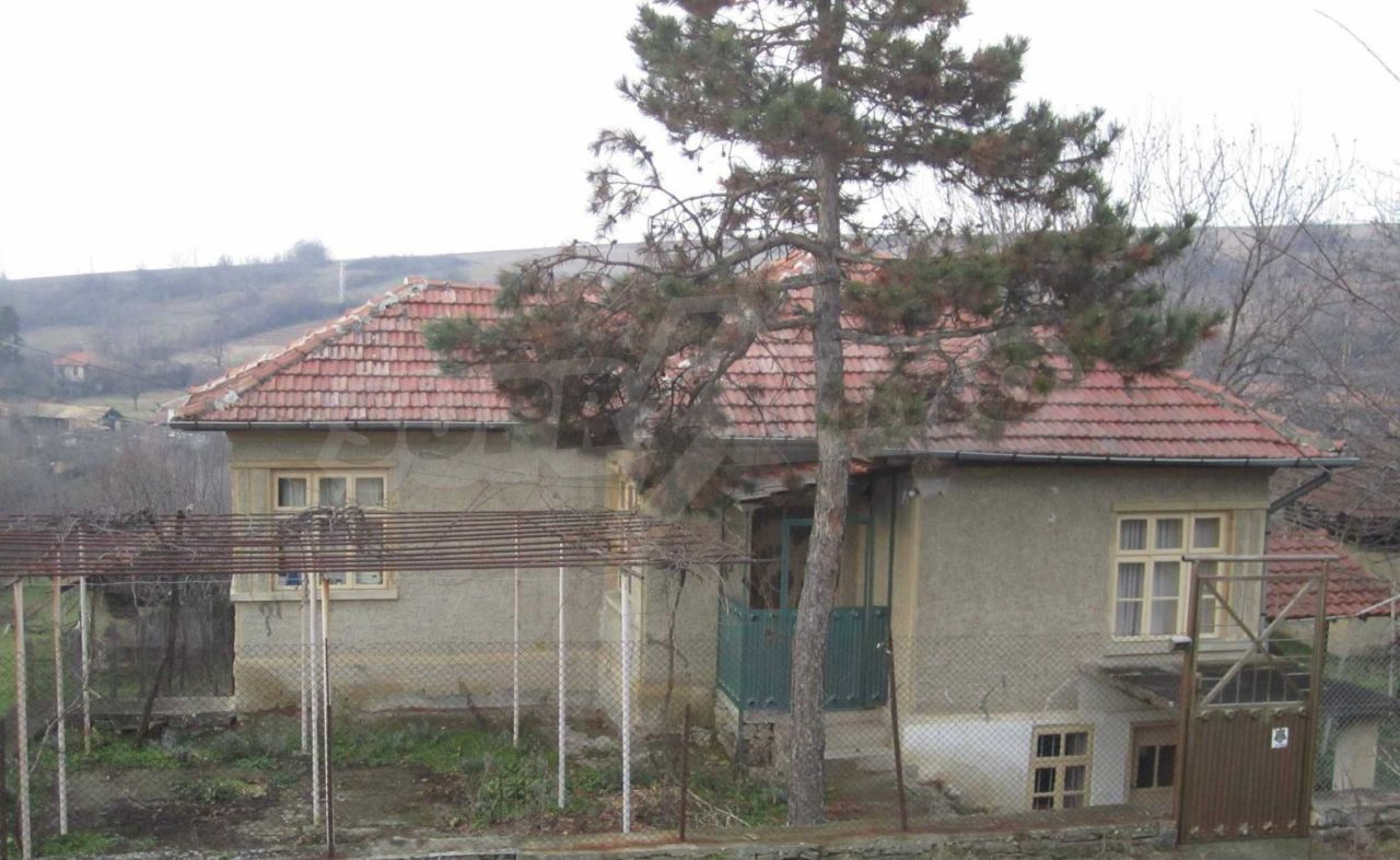 Дом в Велико Тырново, Болгария, 115 м2 - фото 1