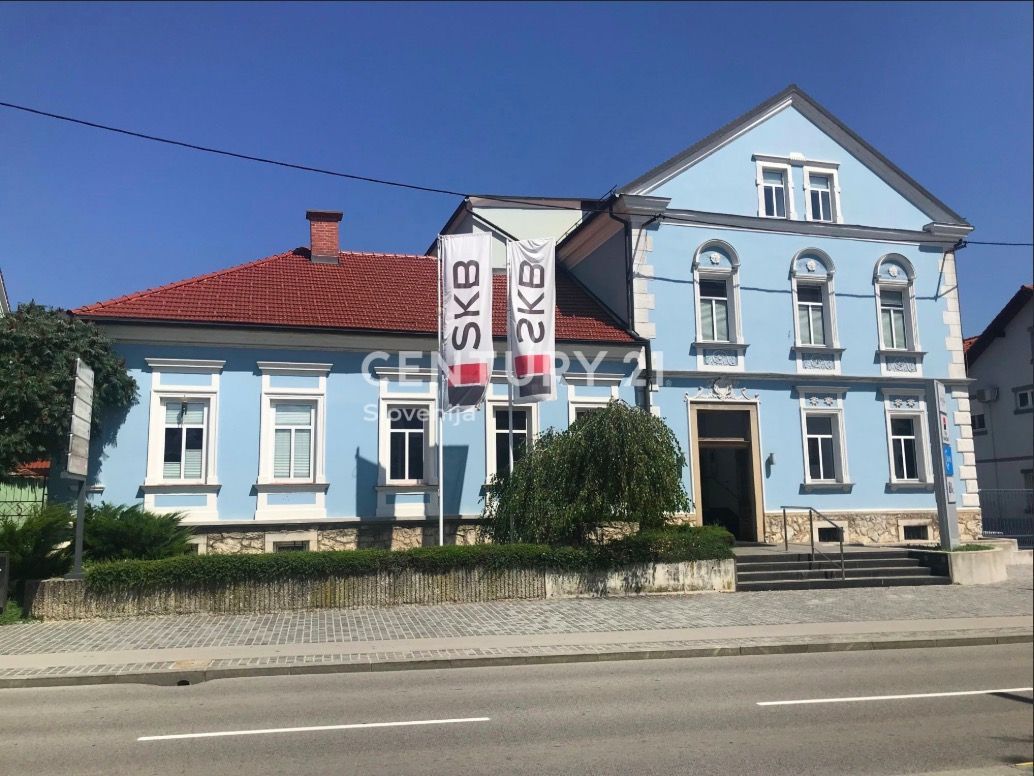 Офис в Жалеце, Словения, 1 211 м2 - фото 1