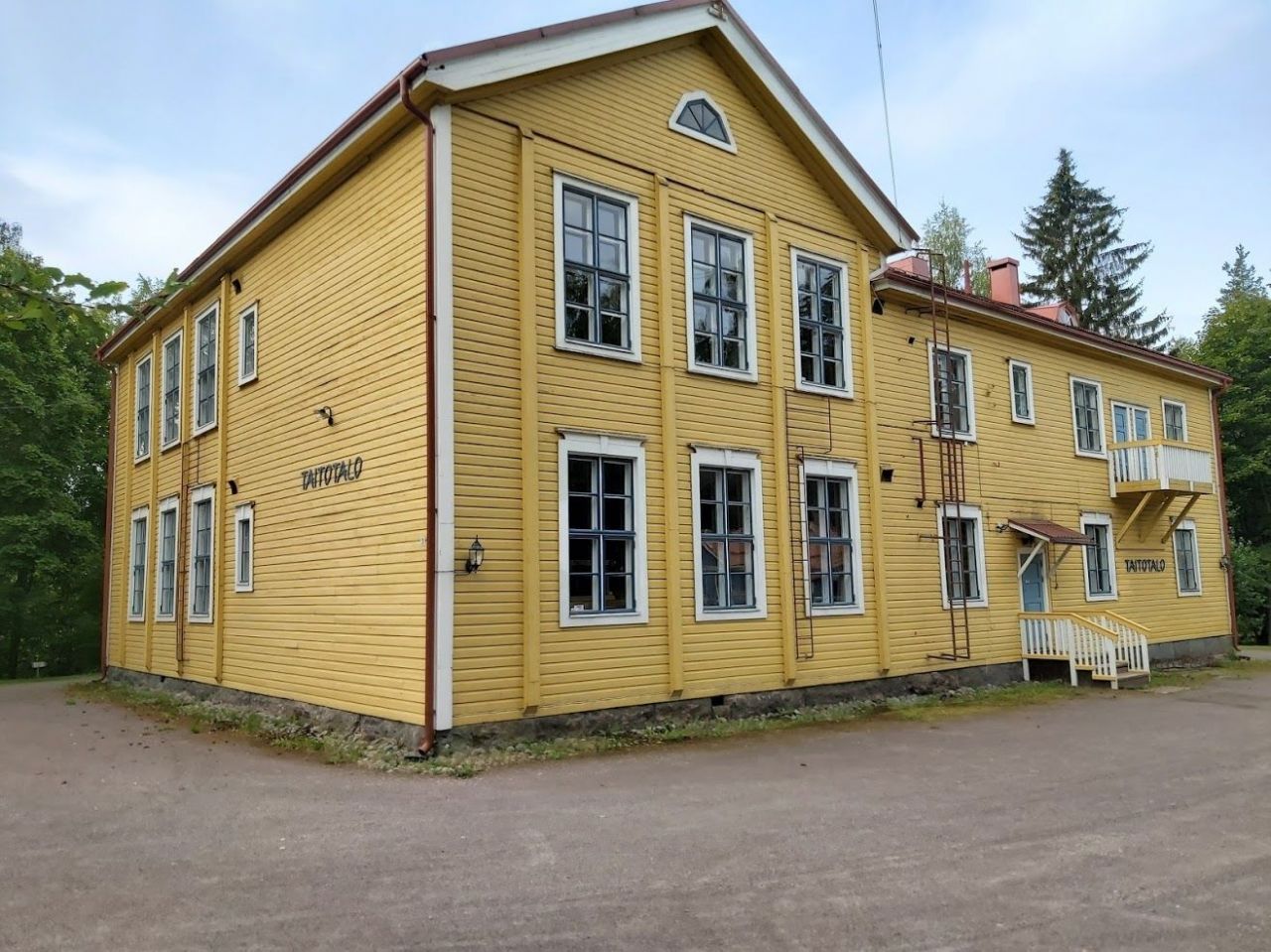 Дом в Руоколахти, Финляндия, 800 м2 - фото 1