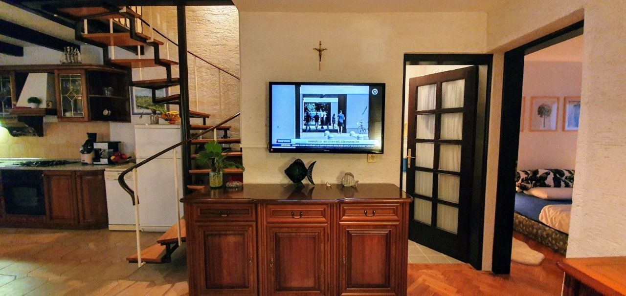 Квартира на Мали-Лошини, Хорватия, 107 м² - фото 13