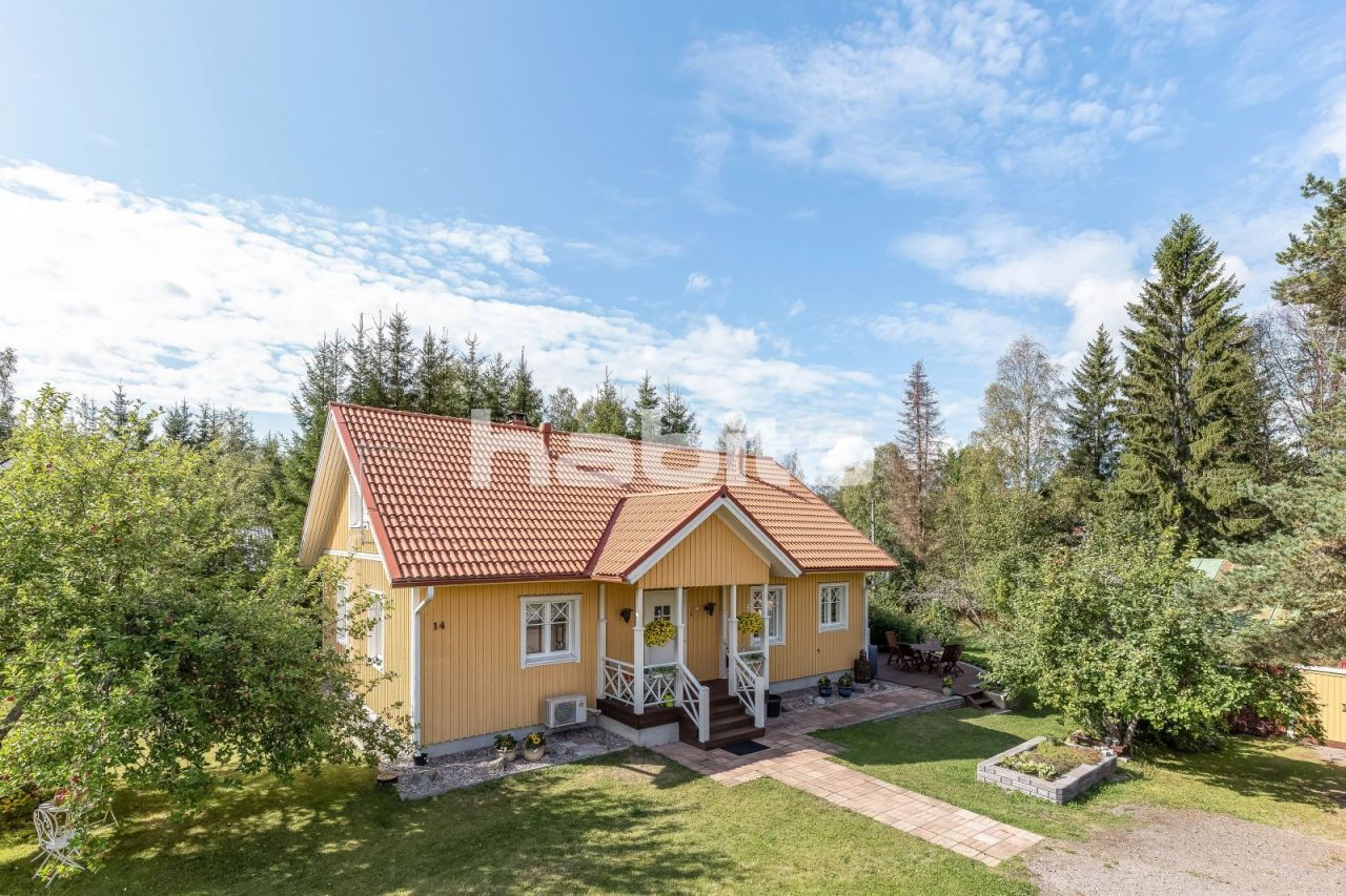 Дом в Ювяскюля, Финляндия, 158 м2 - фото 1