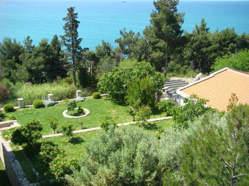 Вилла в Баре, Черногория, 300 м² - фото 2