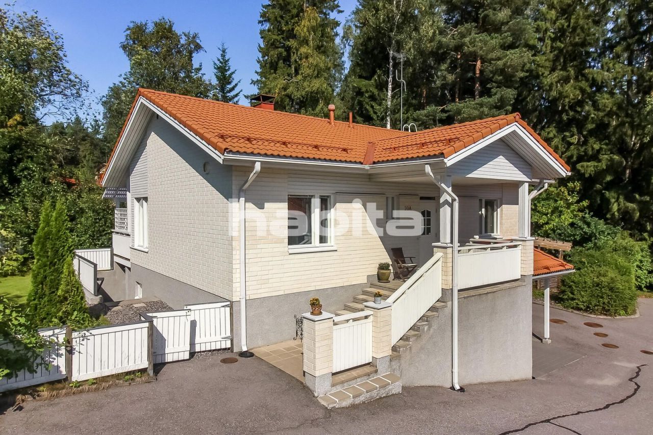 Дом в Вантаа, Финляндия, 226 м2 - фото 1
