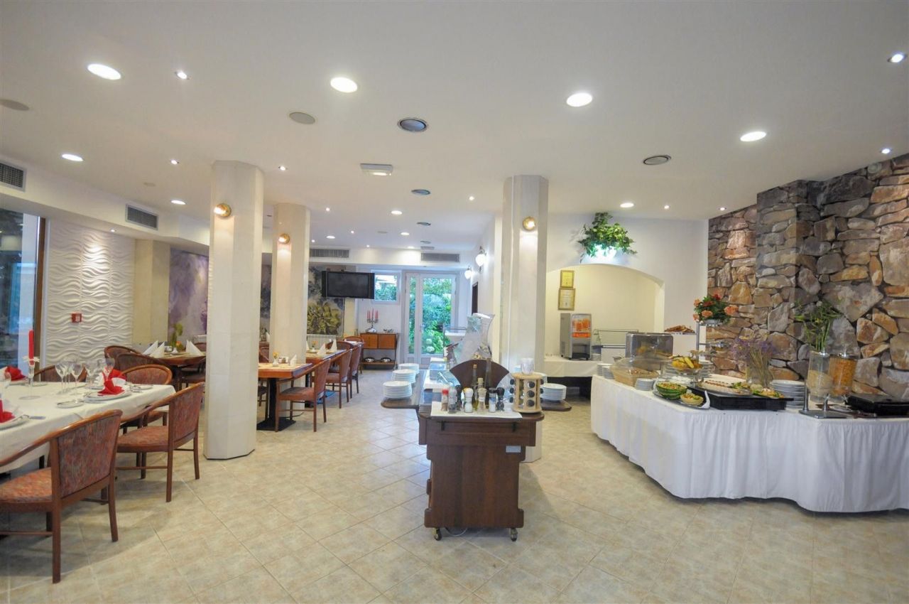 Отель, гостиница в Будве, Черногория, 1 150 м² - фото 6