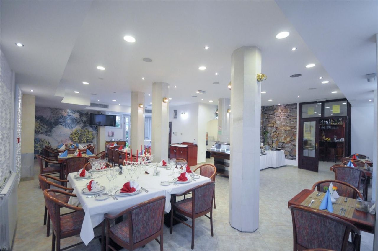 Отель, гостиница в Будве, Черногория, 1 150 м² - фото 7