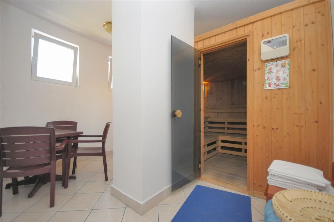 Отель, гостиница в Будве, Черногория, 1 150 м² - фото 11