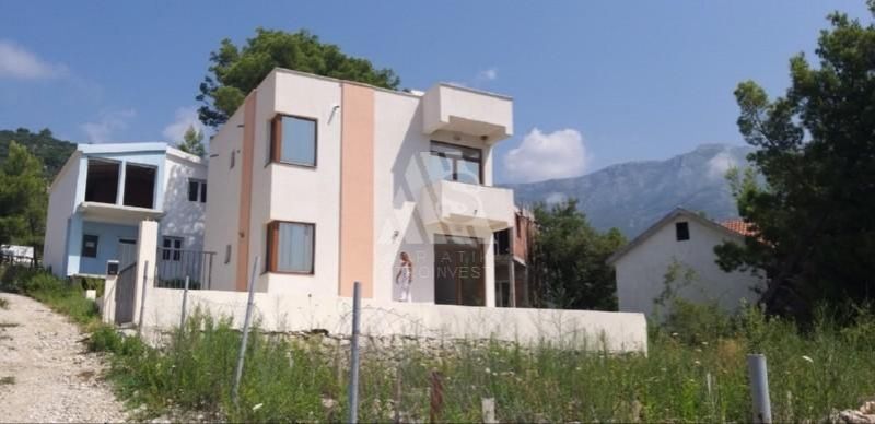 Дом в Сутоморе, Черногория, 135 м2 - фото 1