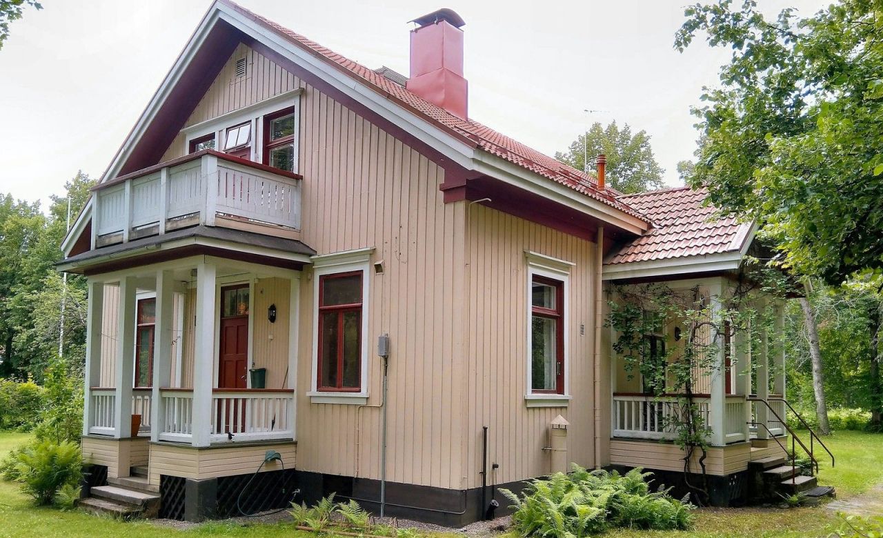 Дом в Иматре, Финляндия, 289 м2 - фото 1