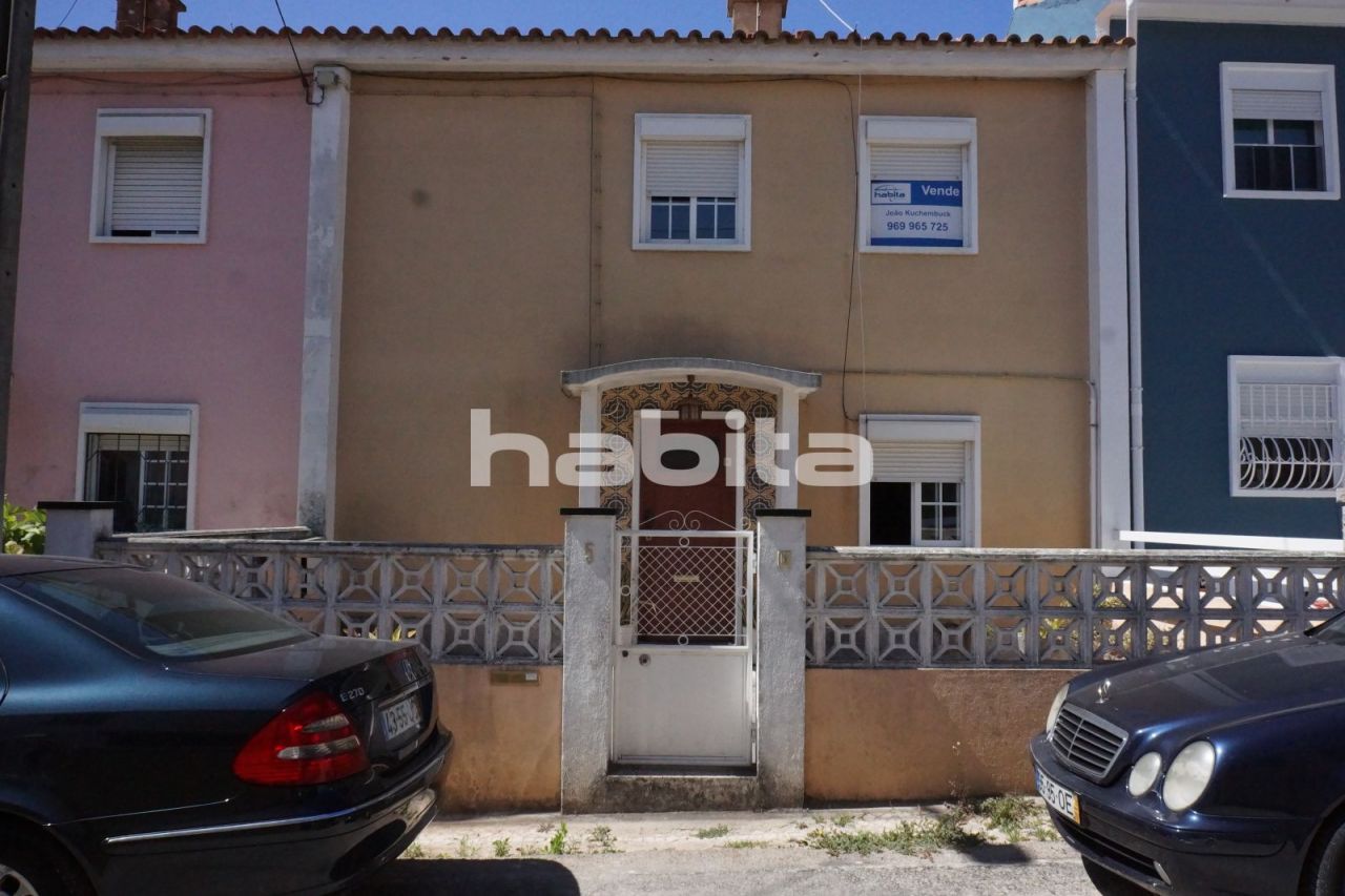 Дом в Синтре, Португалия, 69 м2 - фото 1