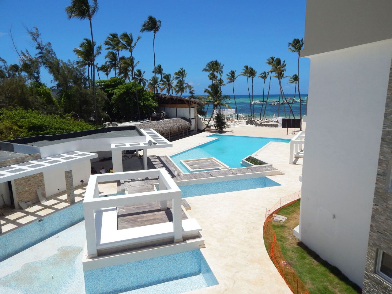 Квартира в Пунта-Кана, Доминиканская Республика, 103 м² - фото 2