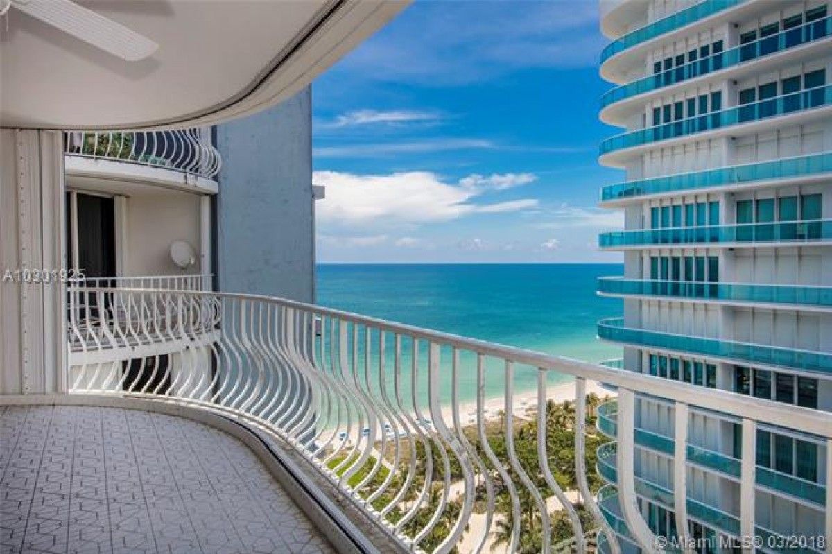 Квартира в Майами, США, 235 м2 - фото 1