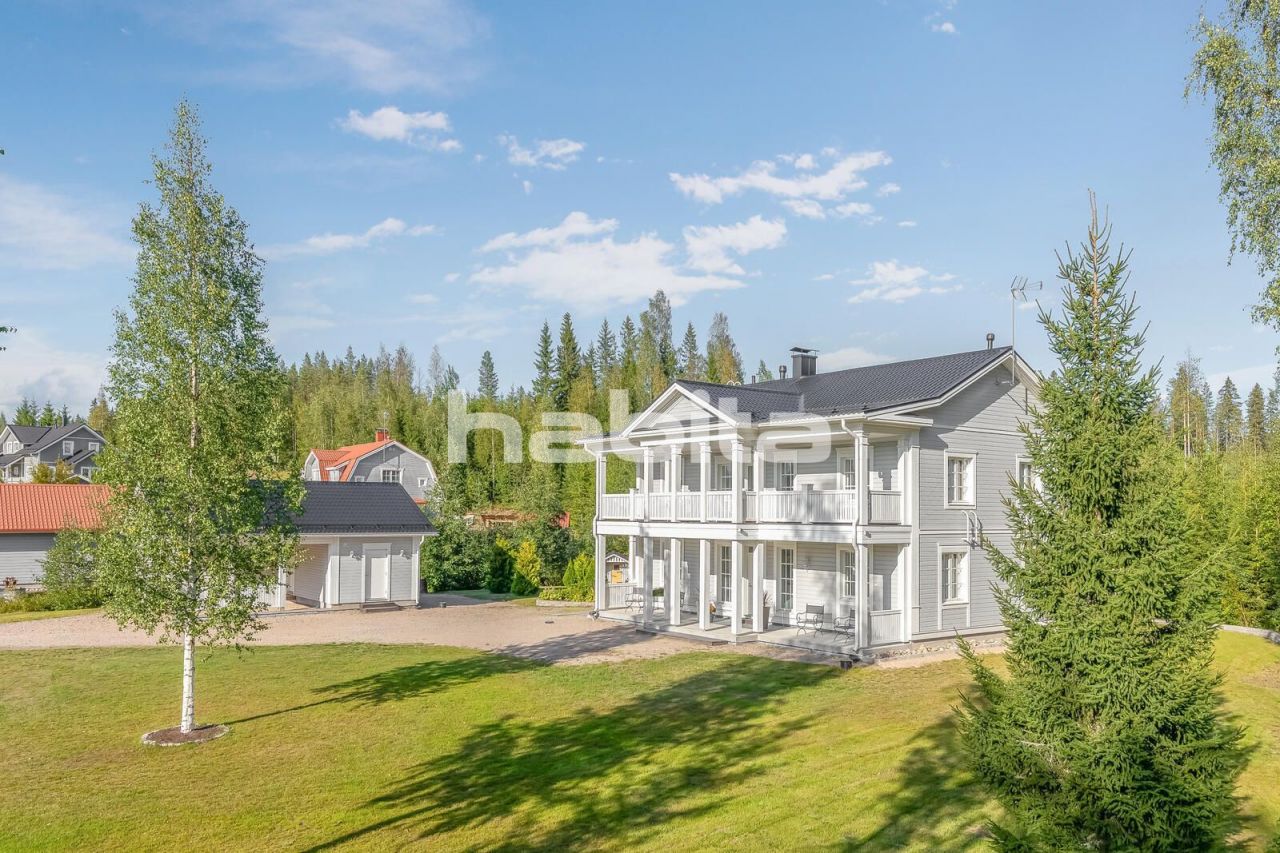 Дом в Ювяскюля, Финляндия, 191 м2 - фото 1