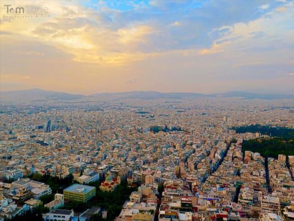 Коммерческая недвижимость в Афинах, Греция, 210 м2 - фото 1