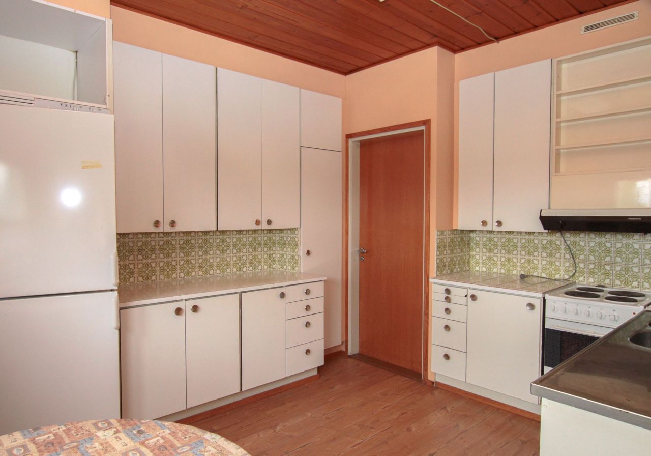 Коммерческая недвижимость в Симпеле, Финляндия, 1 580 м² - фото 4