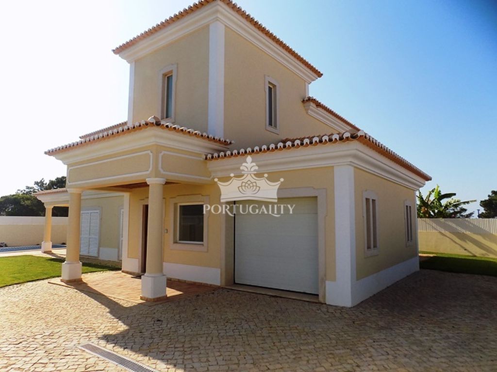 Дом в Албуфейре, Португалия, 289 м2 - фото 1