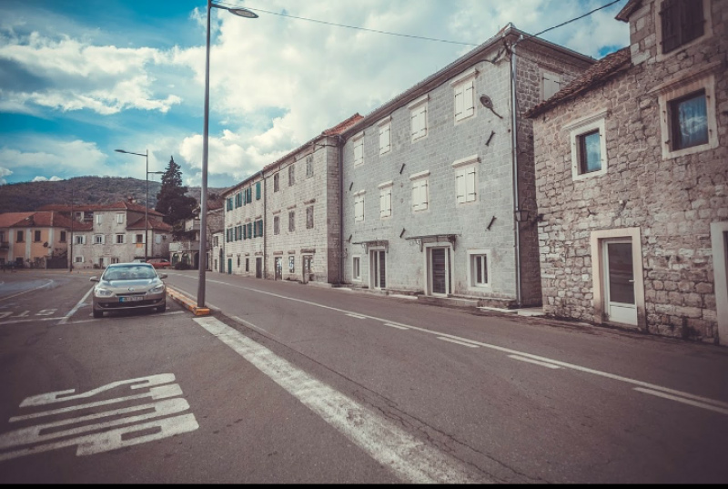 Отель, гостиница в Каменари, Черногория, 400 м² - фото 3