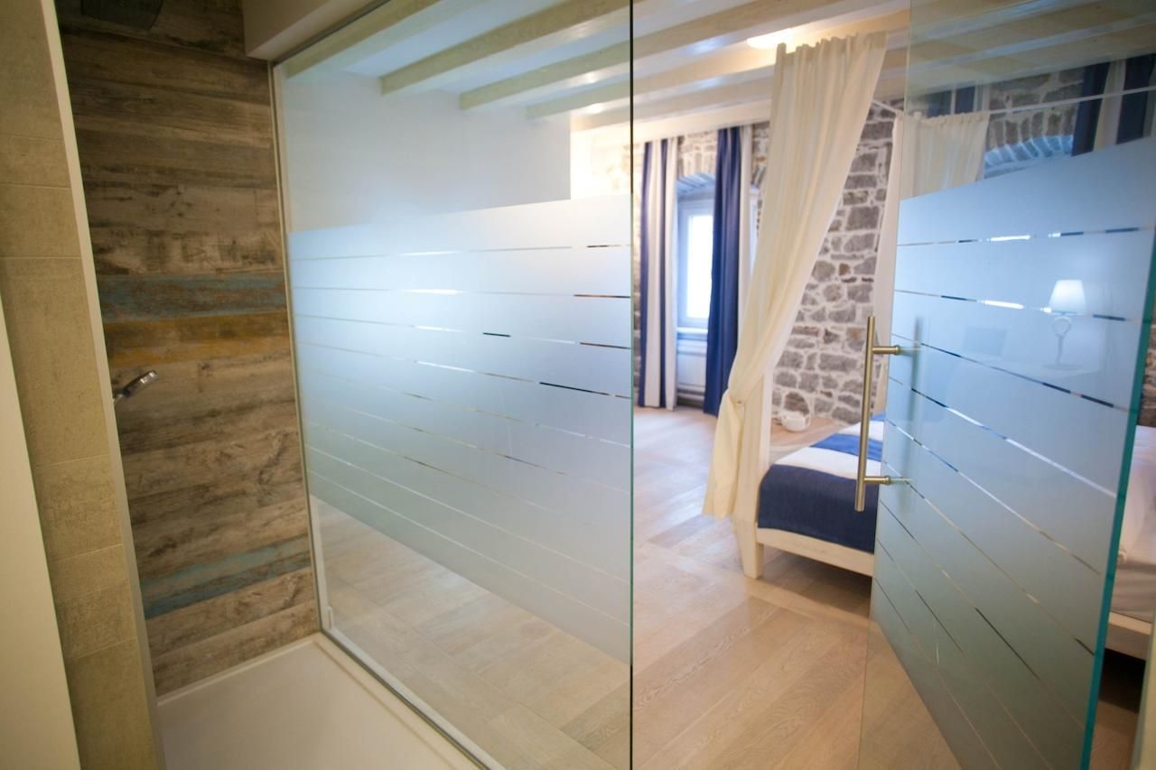 Отель, гостиница в Каменари, Черногория, 400 м² - фото 16