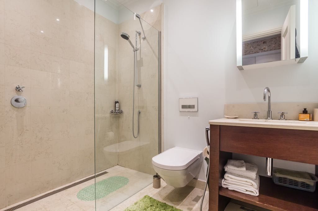 Квартира в Тивате, Черногория, 104 м² - фото 16