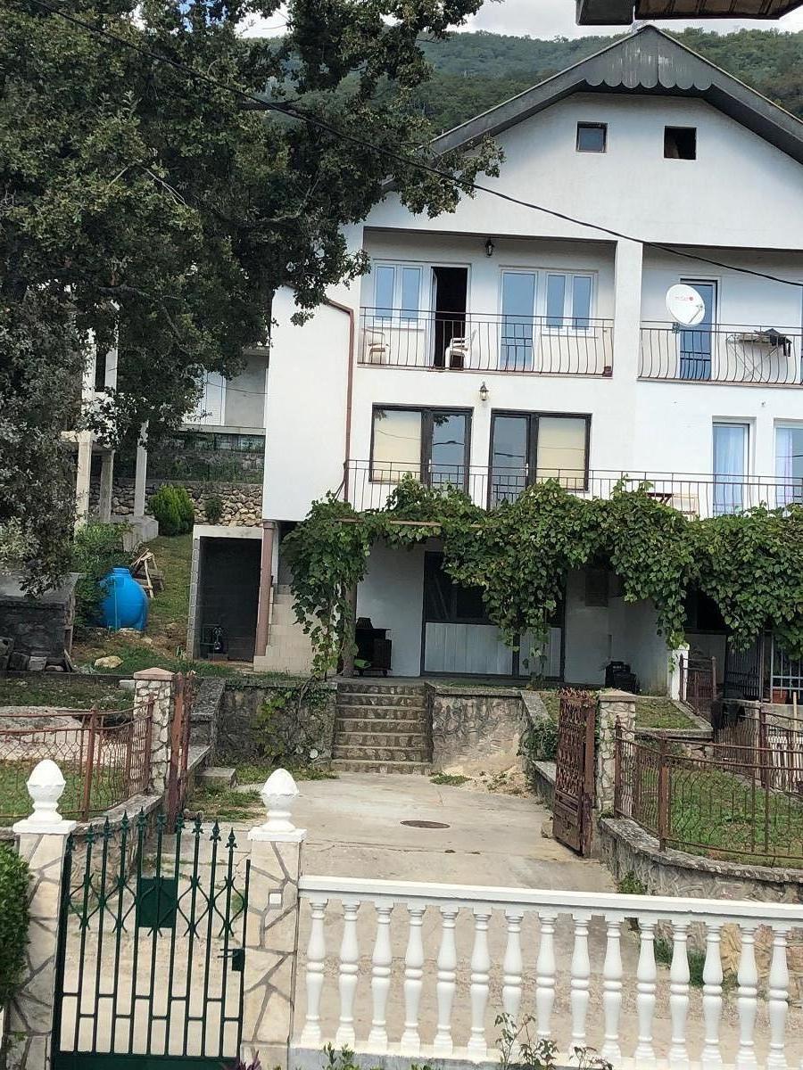 Дом в Ластве, Черногория, 144 м2 - фото 1
