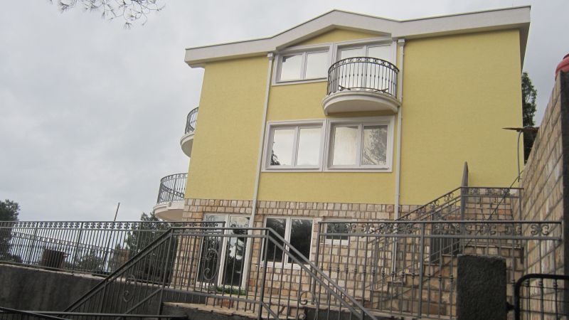 Дом в Баре, Черногория, 190 м2 - фото 1