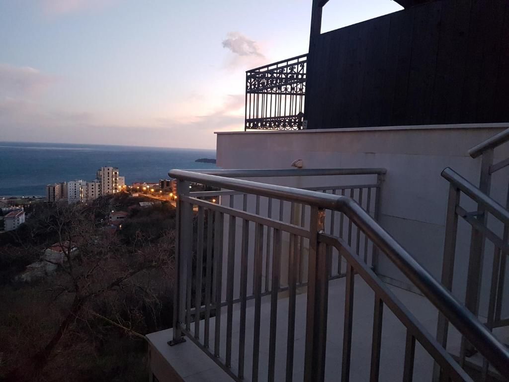 Вилла в Бечичи, Черногория, 720 м² - фото 14