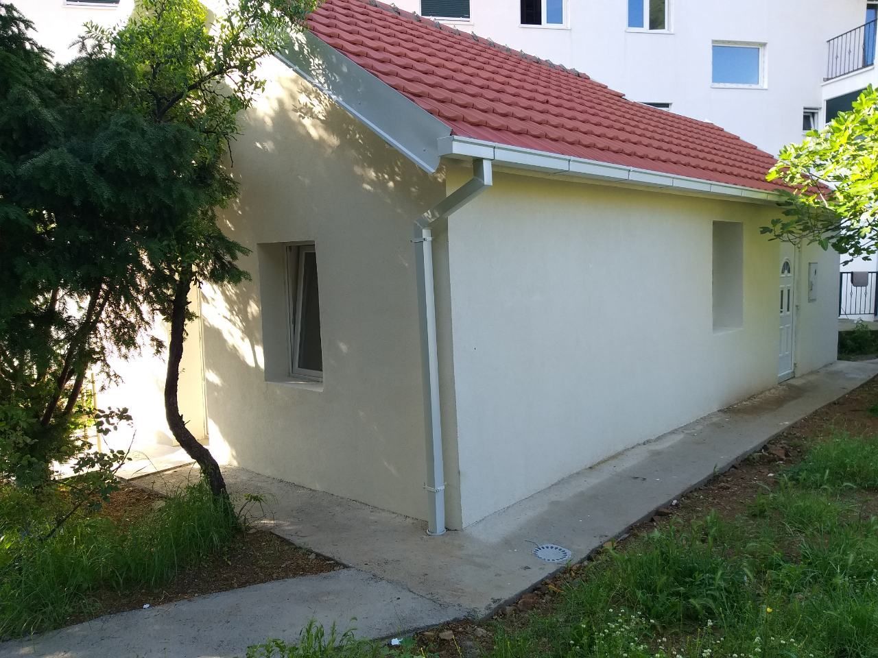 Дом в Дженовичах, Черногория, 42 м2 - фото 1