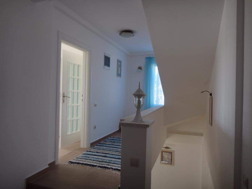 Дом в Добра Воде, Черногория, 150 м² - фото 13