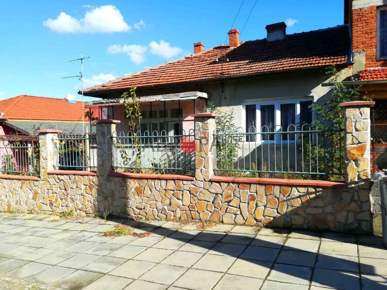 Дом в Средце, Болгария, 100 м2 - фото 1