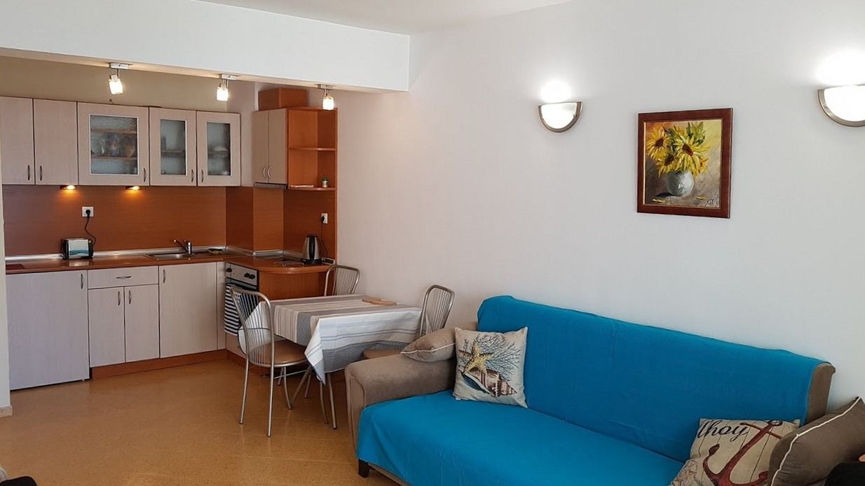 Отель, гостиница в Святом Власе, Болгария, 844 м² - фото 2