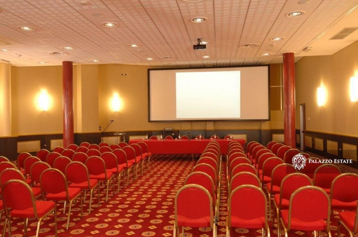 Отель, гостиница в Милане, Италия, 7 000 м² - фото 4