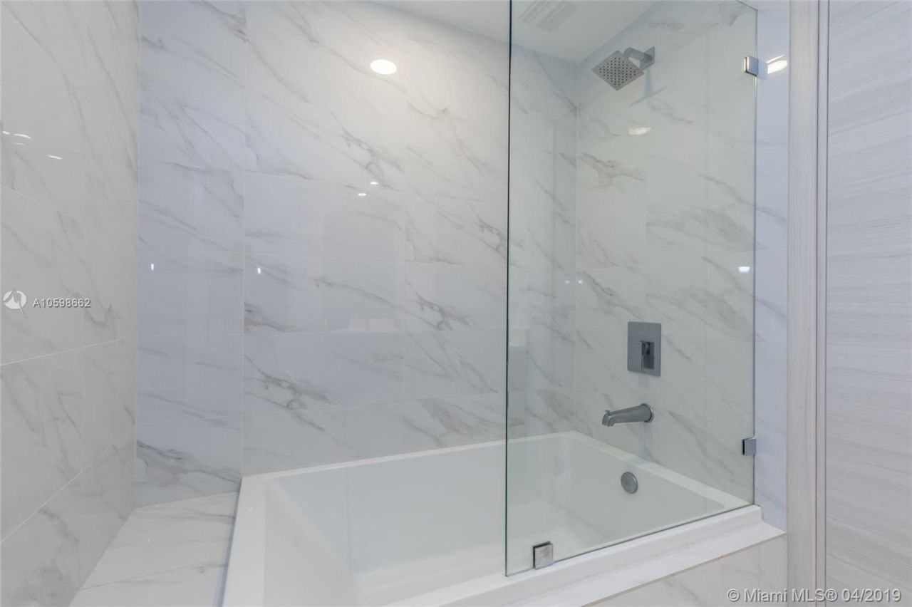 Квартира в Майами, США, 140 м² - фото 8