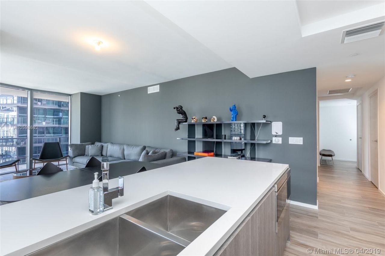 Квартира в Майами, США, 140 м² - фото 16