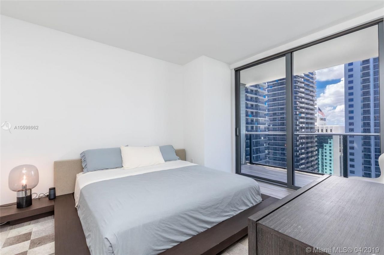 Квартира в Майами, США, 140 м² - фото 11