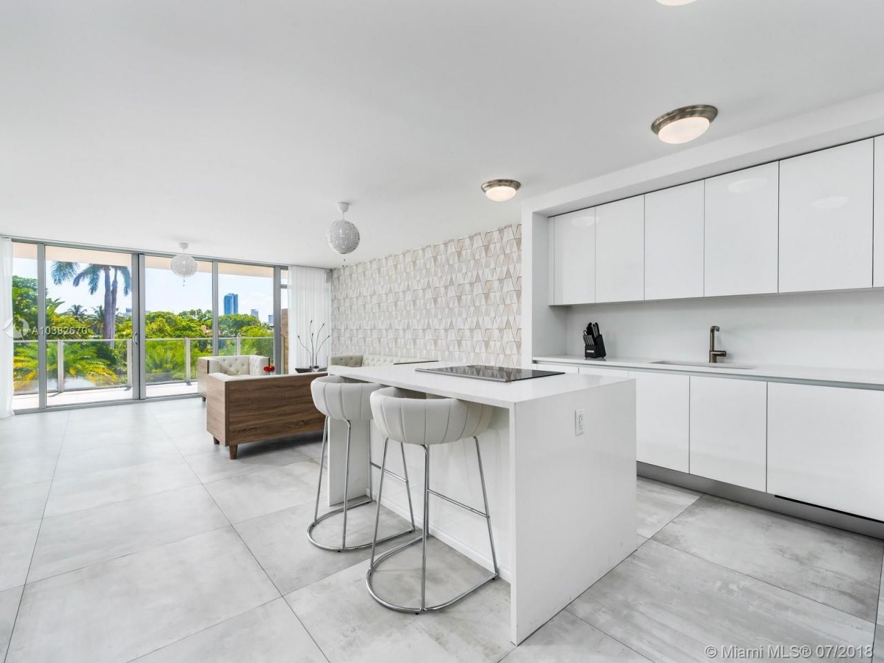 Квартира в Майами, США, 110 м² - фото 14