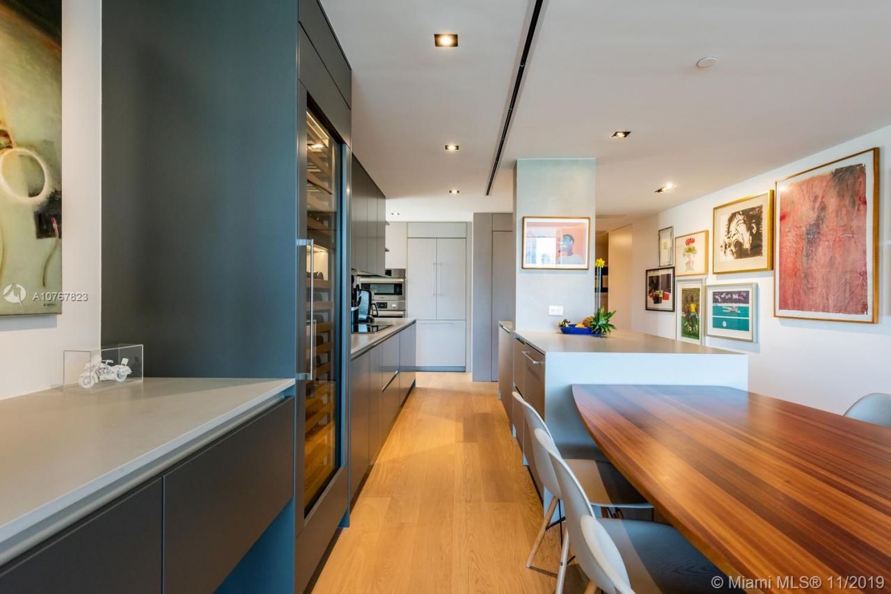 Квартира в Майами, США, 200 м² - фото 10