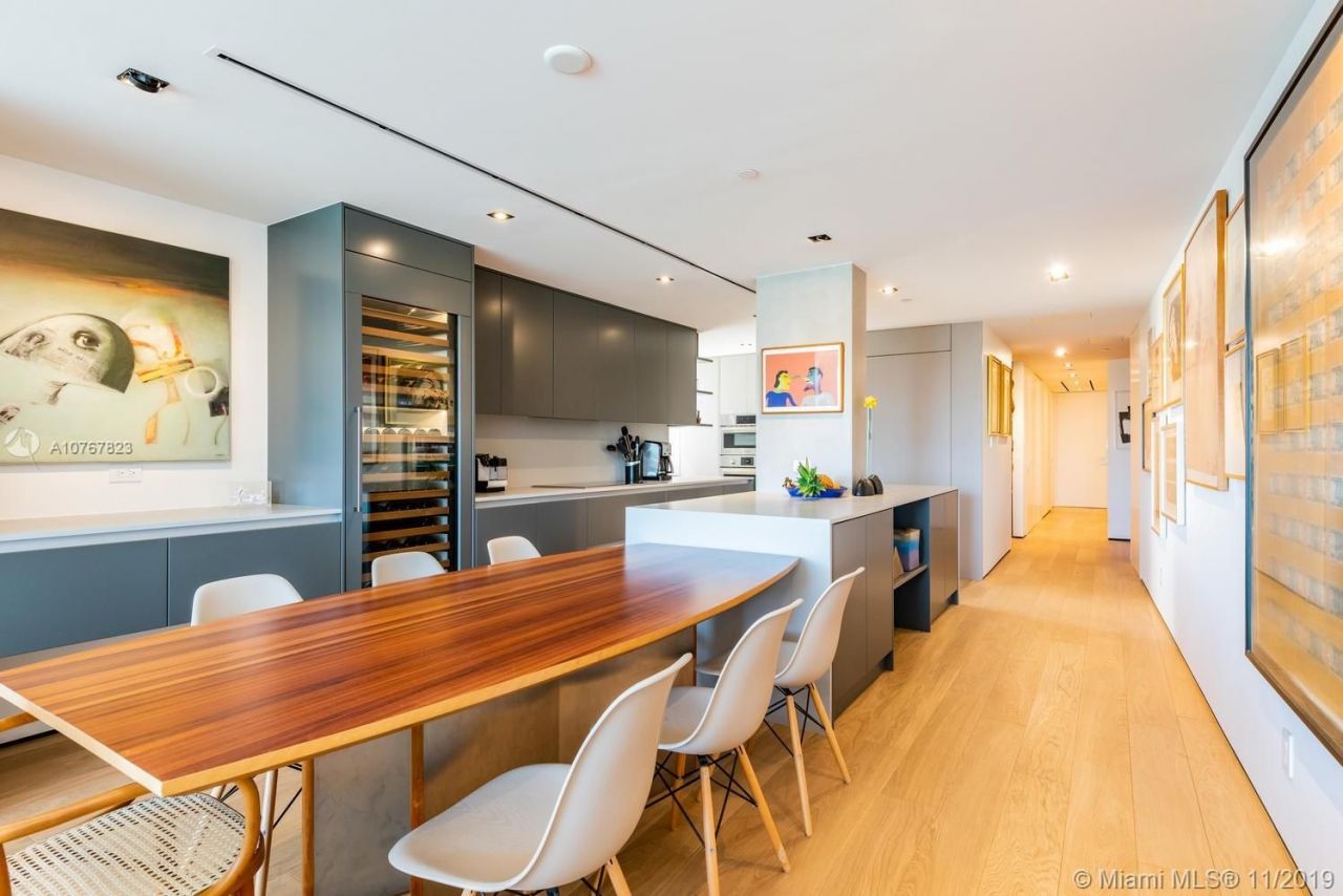 Квартира в Майами, США, 200 м² - фото 4