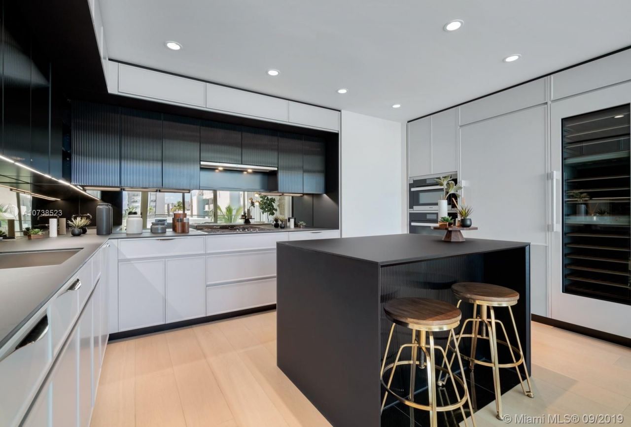 Квартира в Майами, США, 140 м² - фото 4