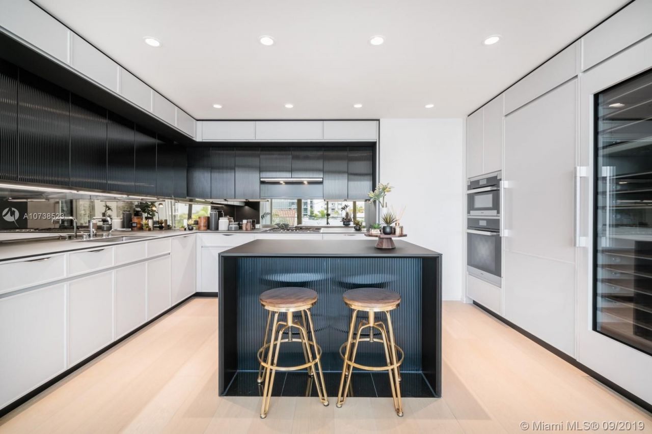 Квартира в Майами, США, 140 м² - фото 3