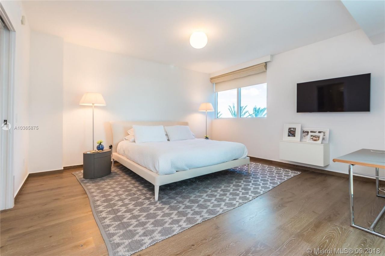 Квартира в Майами, США, 170 м² - фото 12